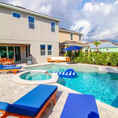 Encore Resort 6 Bedroom Vacation Home With Pool
